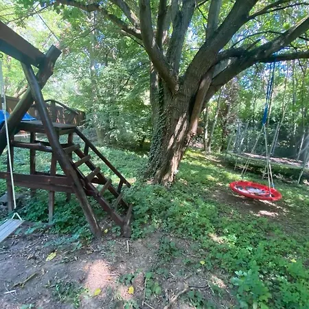 Lelek-ter Apartment *